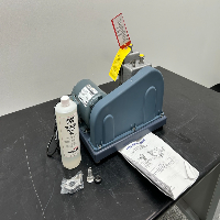 Unused Welch 1400 DuoSeal Vacuum Pump image 0